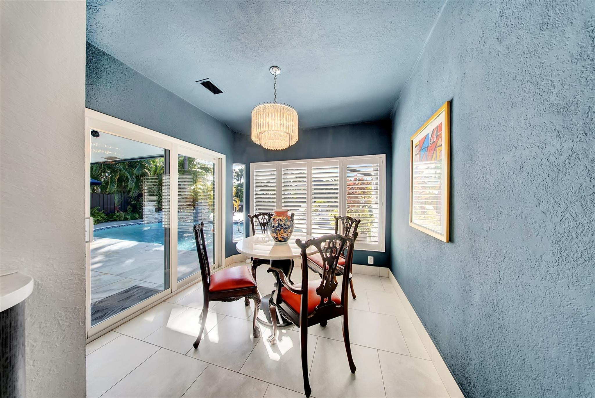 2116 NE 25th Wilton Manors, FL 33305