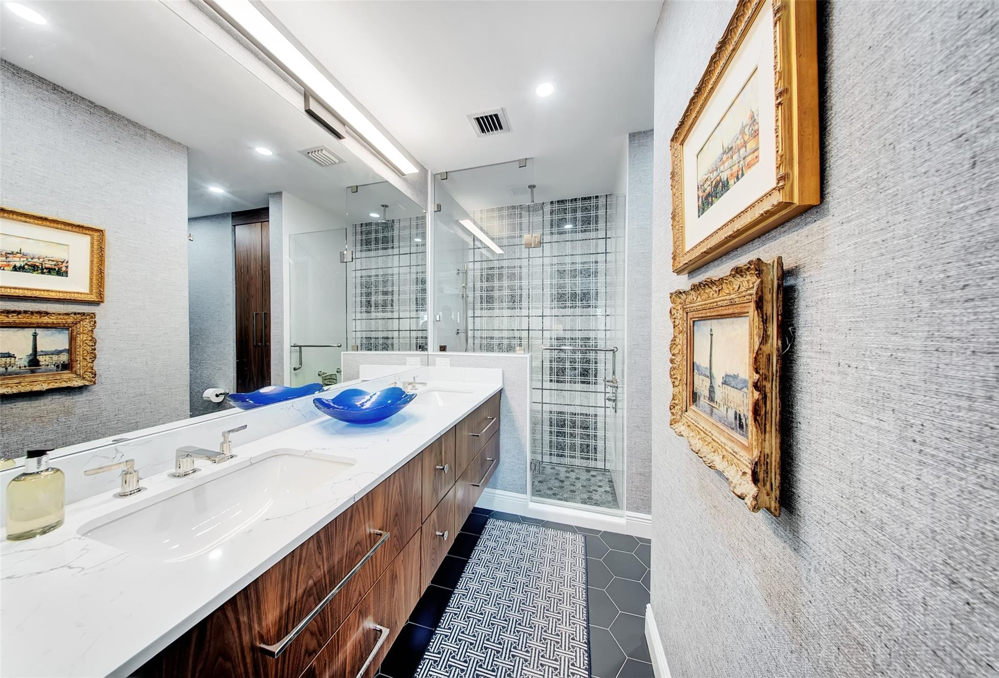 2116 NE 25th Wilton Manors, FL 33305