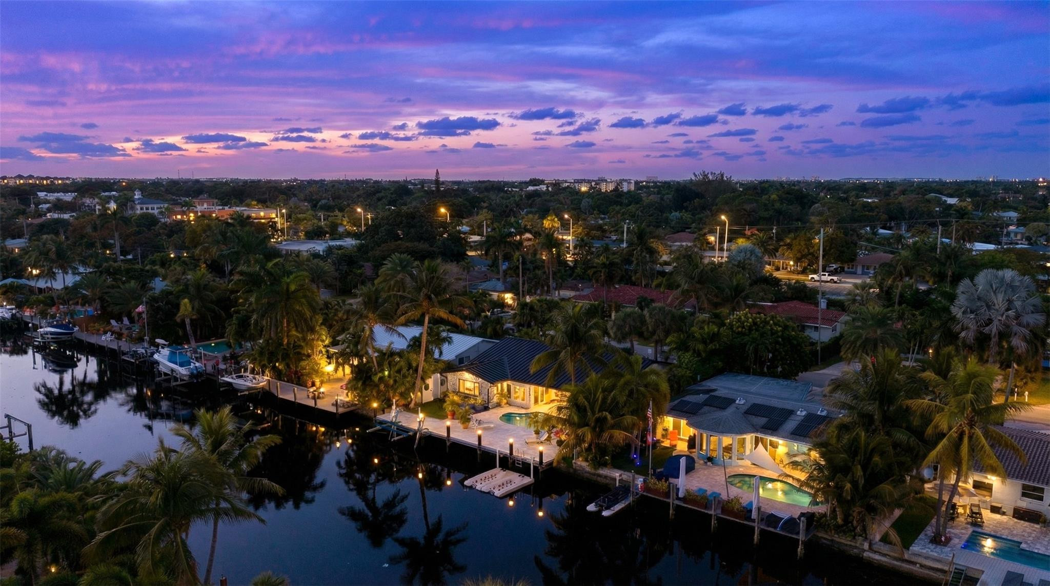 2116 NE 25th Wilton Manors, FL 33305