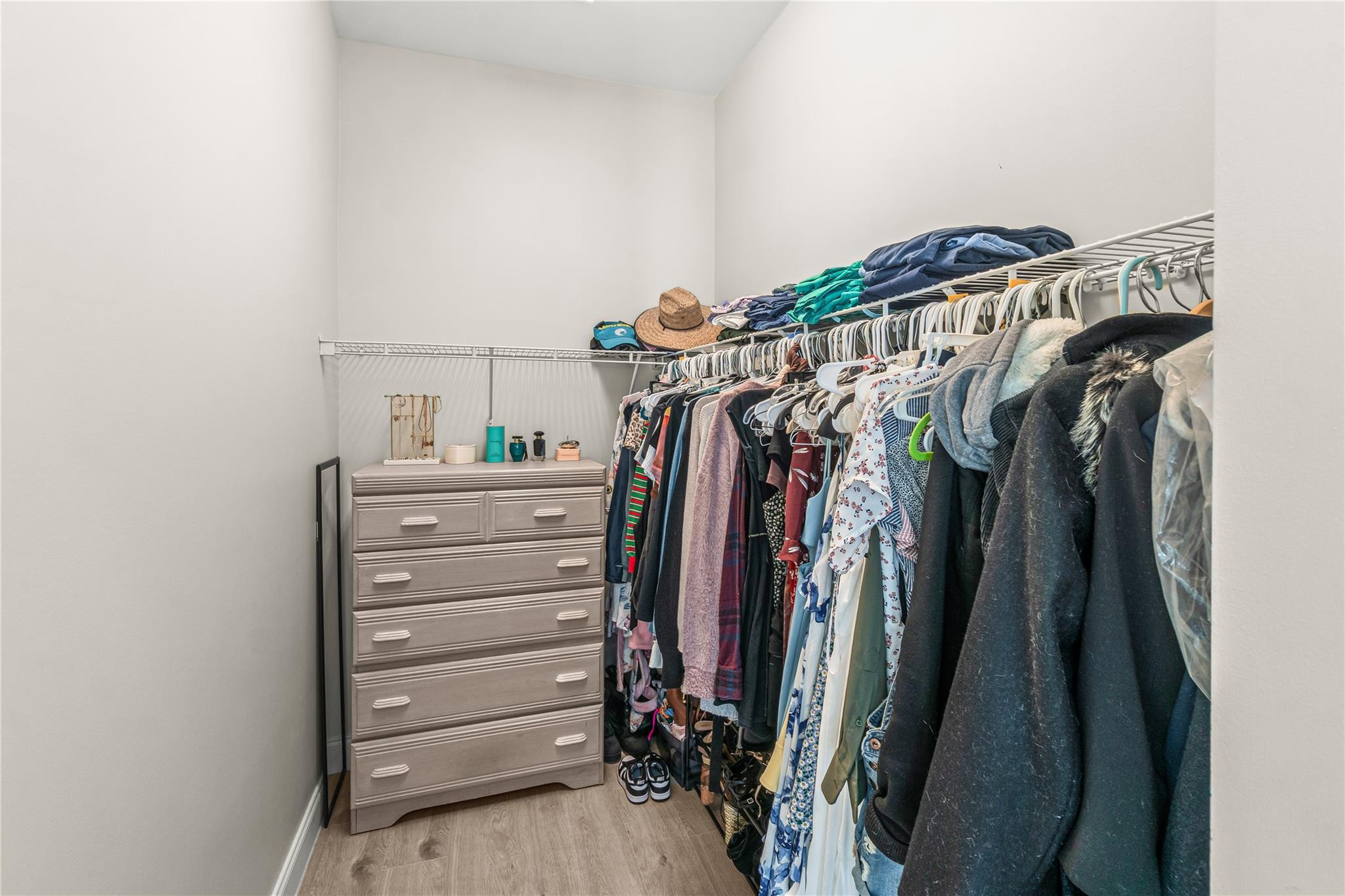 2381 Vintage Lighthouse Point, FL 33064