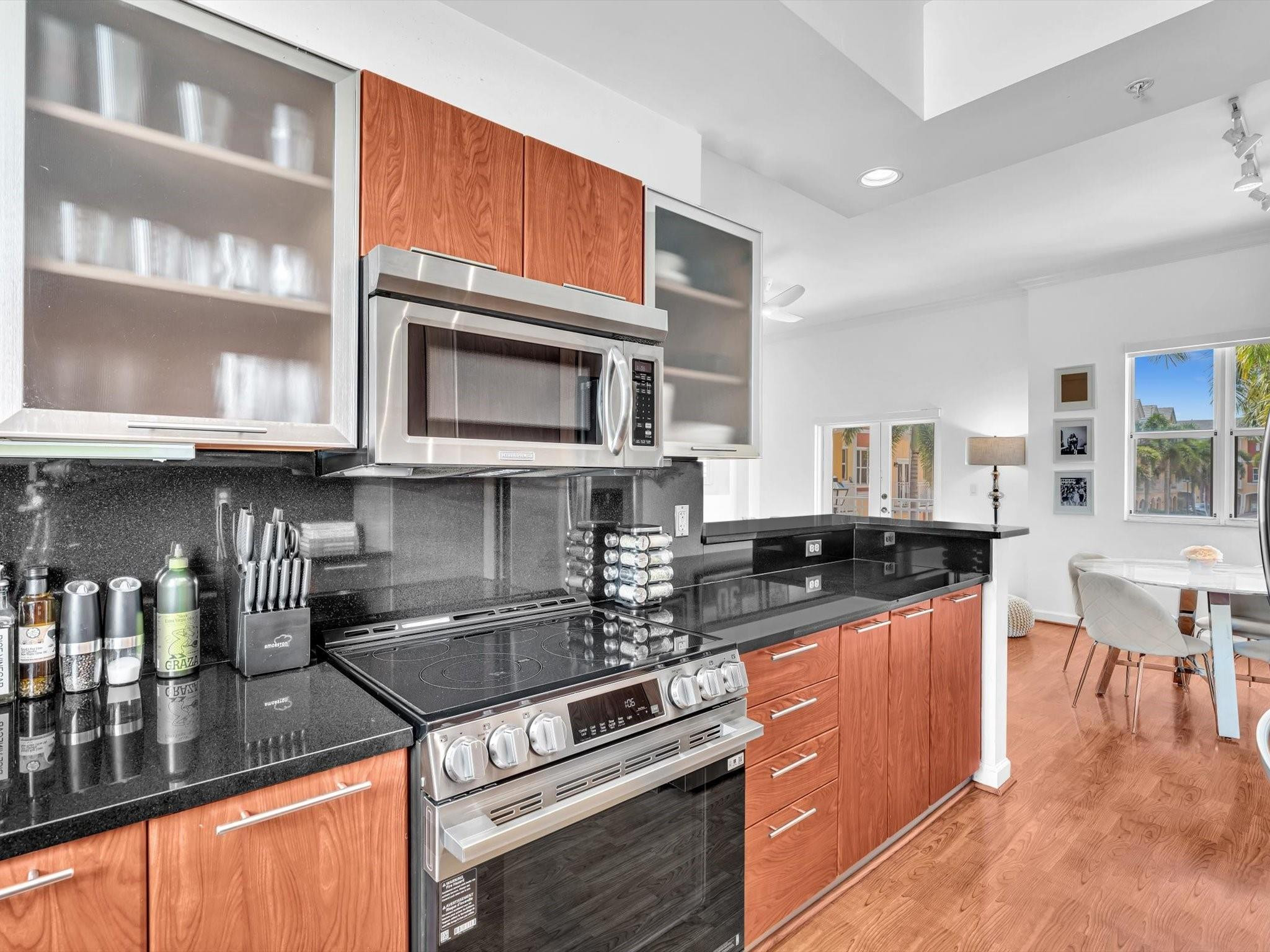 2329 Vintage Lighthouse Point, FL 33064