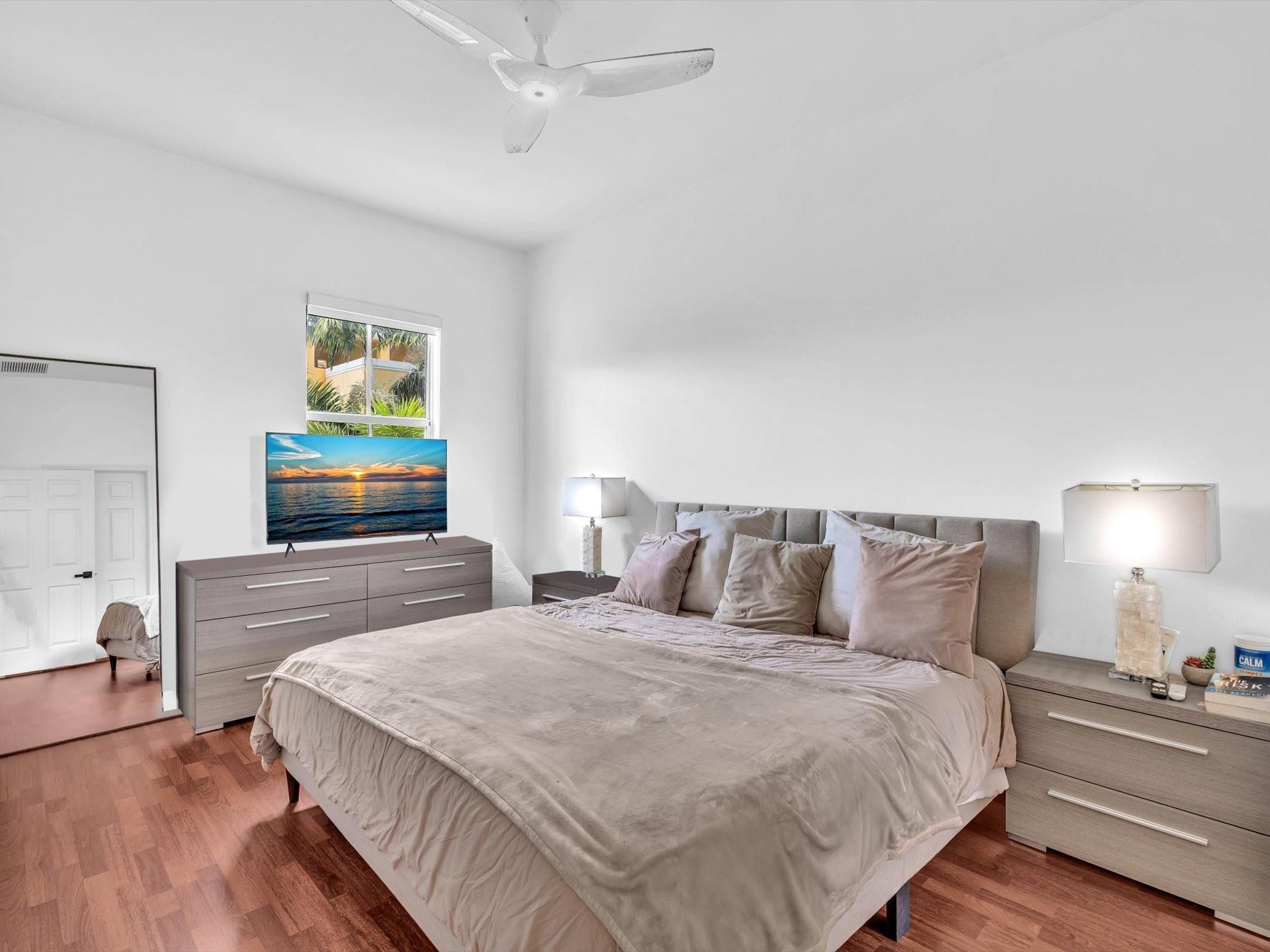 2329 Vintage Lighthouse Point, FL 33064