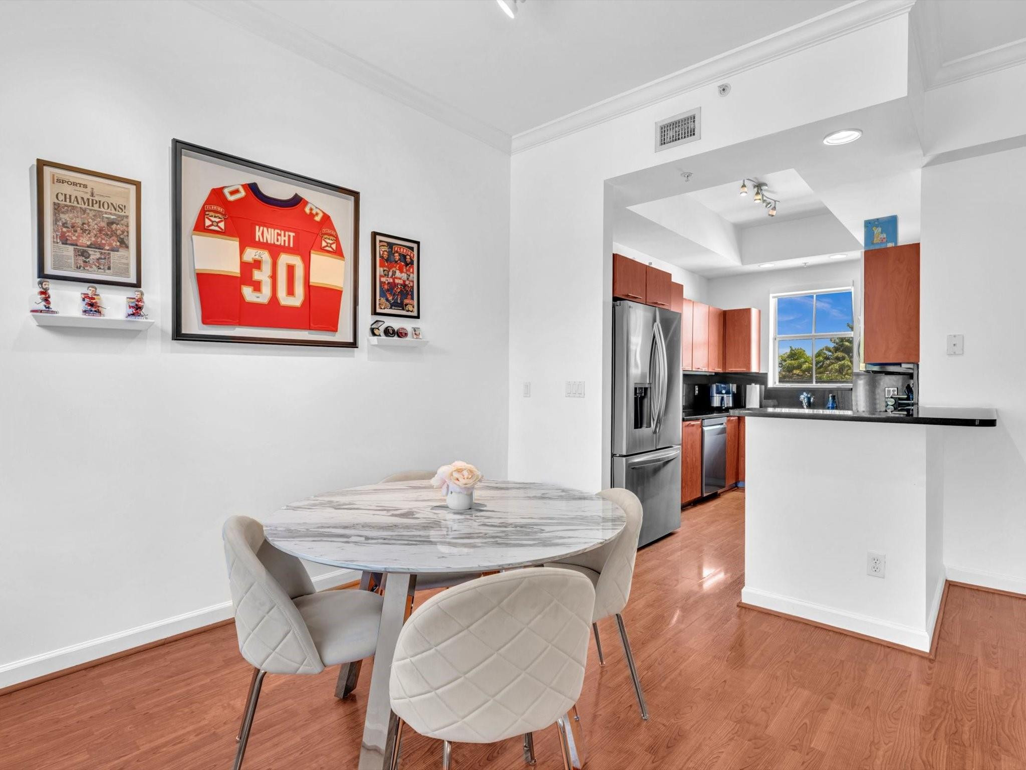 2329 Vintage Lighthouse Point, FL 33064