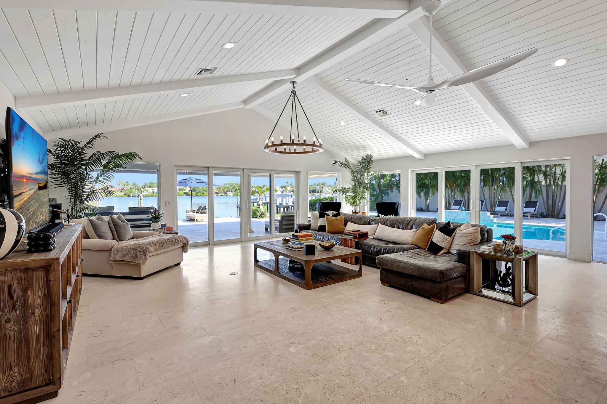 18896 Point Tequesta, FL 33469