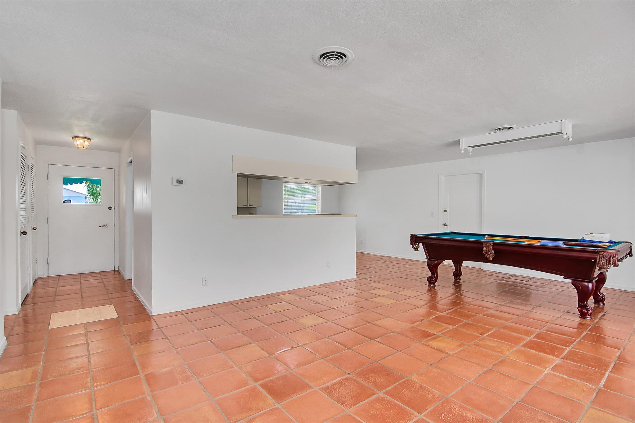 360 Saturn Ave Tequesta, FL 33469