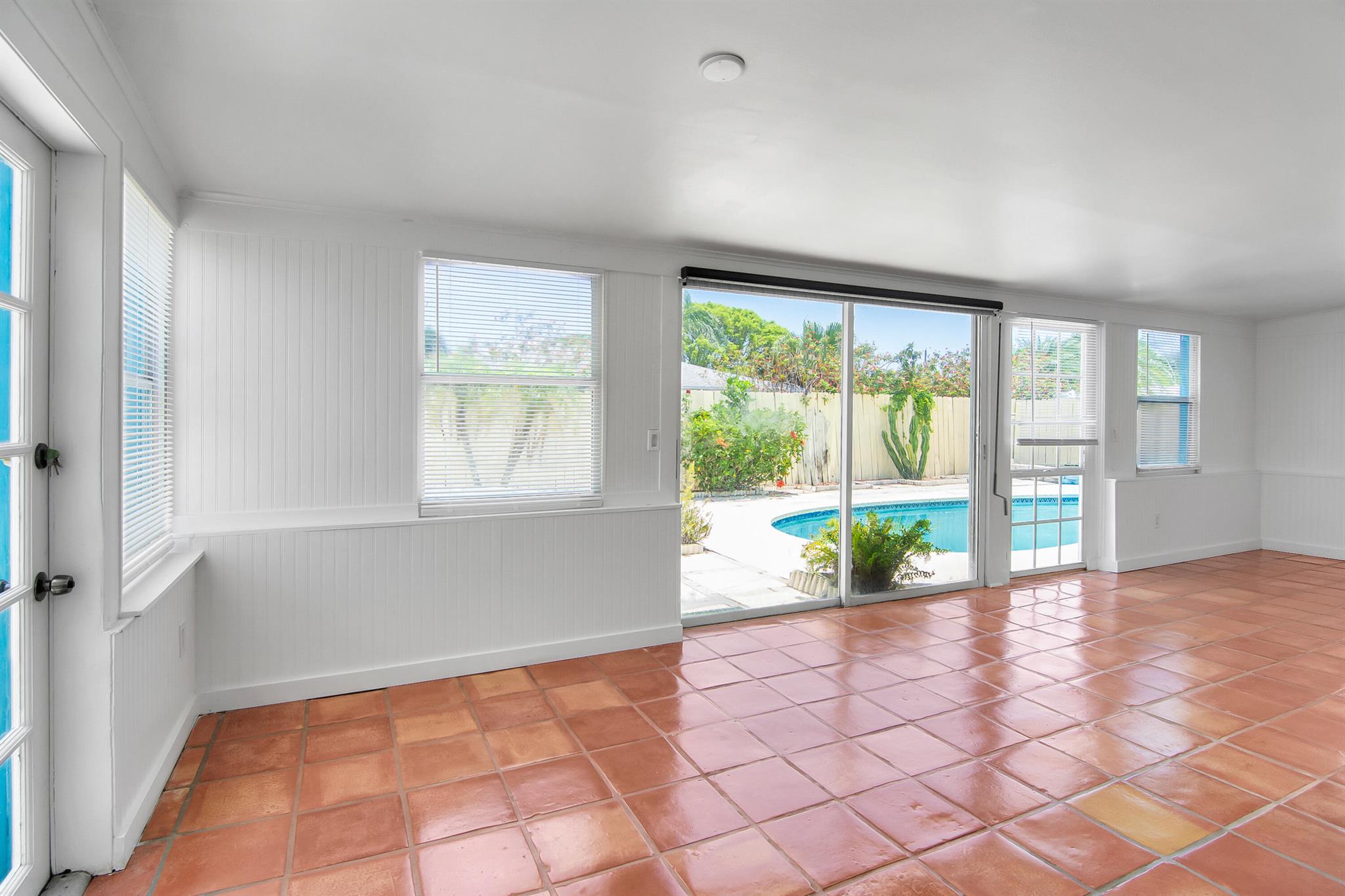 360 Saturn Ave Tequesta, FL 33469