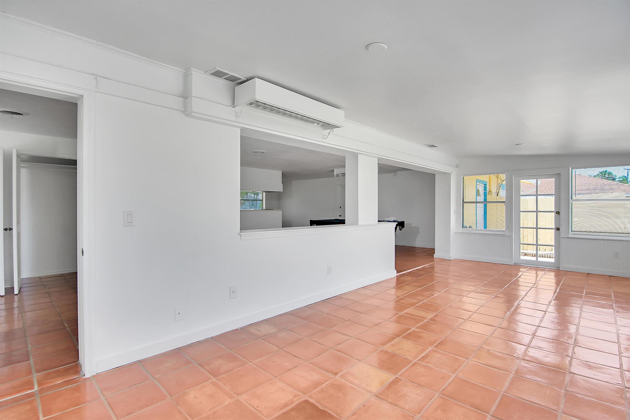 360 Saturn Ave Tequesta, FL 33469