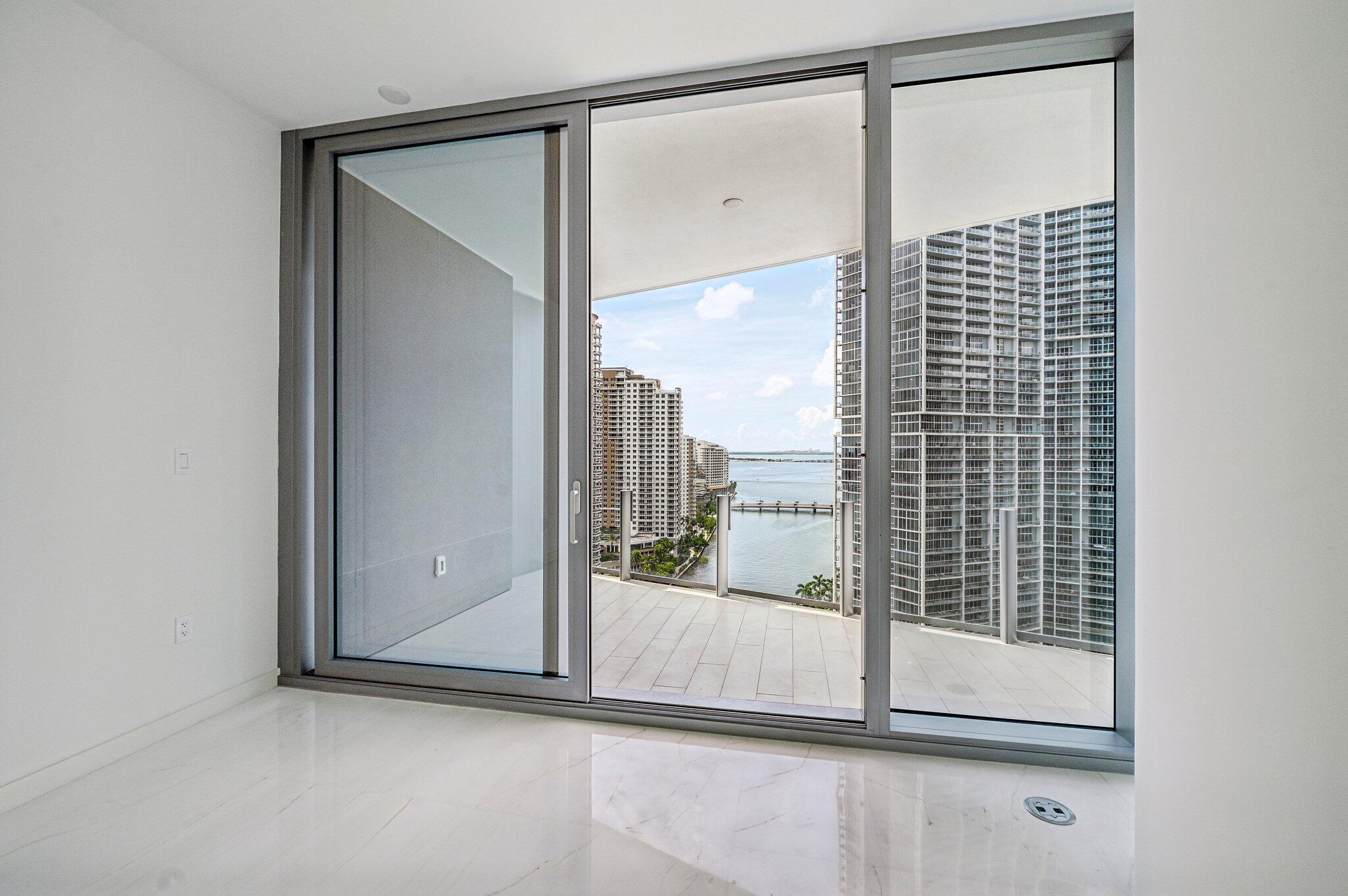 image Aston Martin Residences12