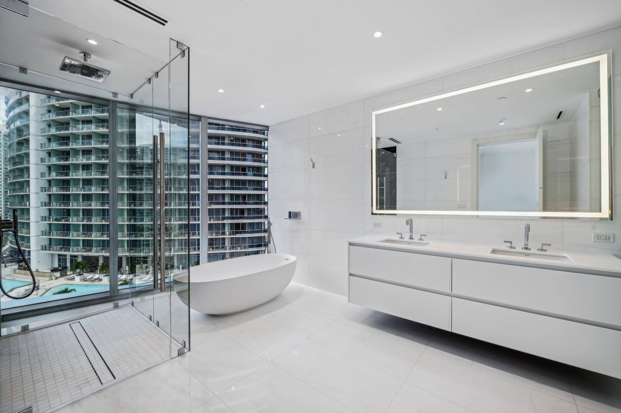 image Aston Martin Residences20