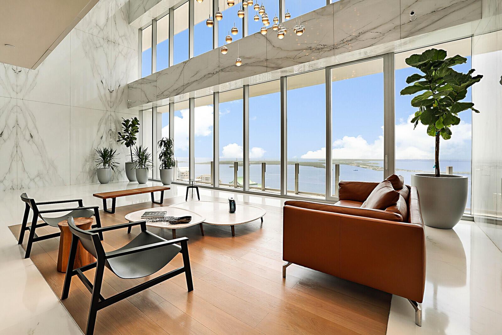image Aston Martin Residences31