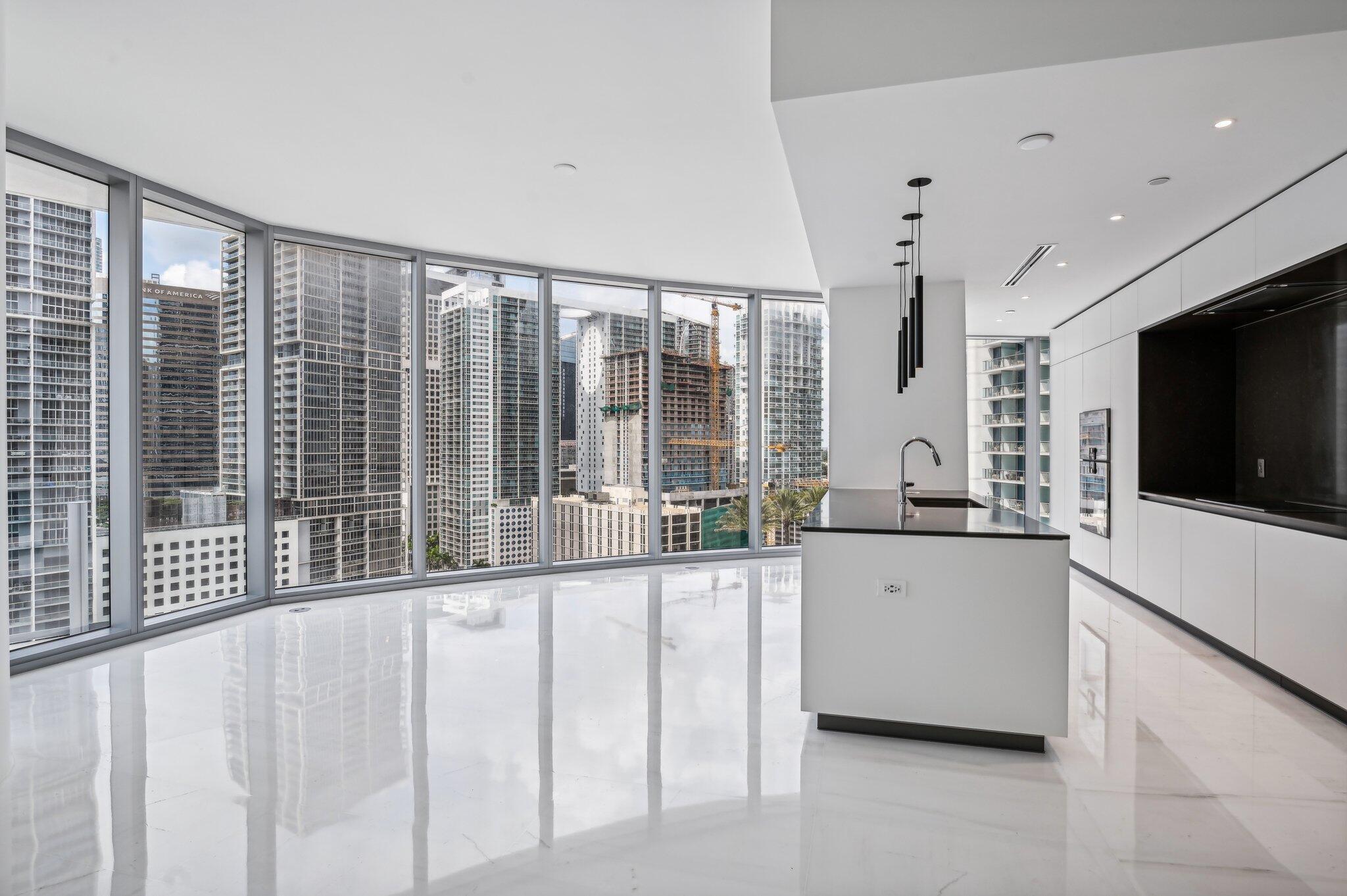 image Aston Martin Residences7
