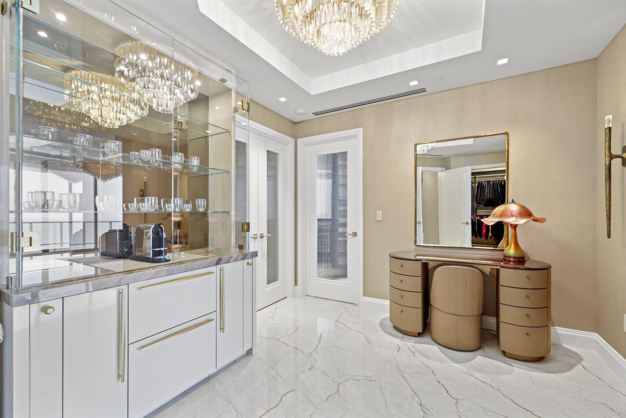 image Mansions At Acqualina23