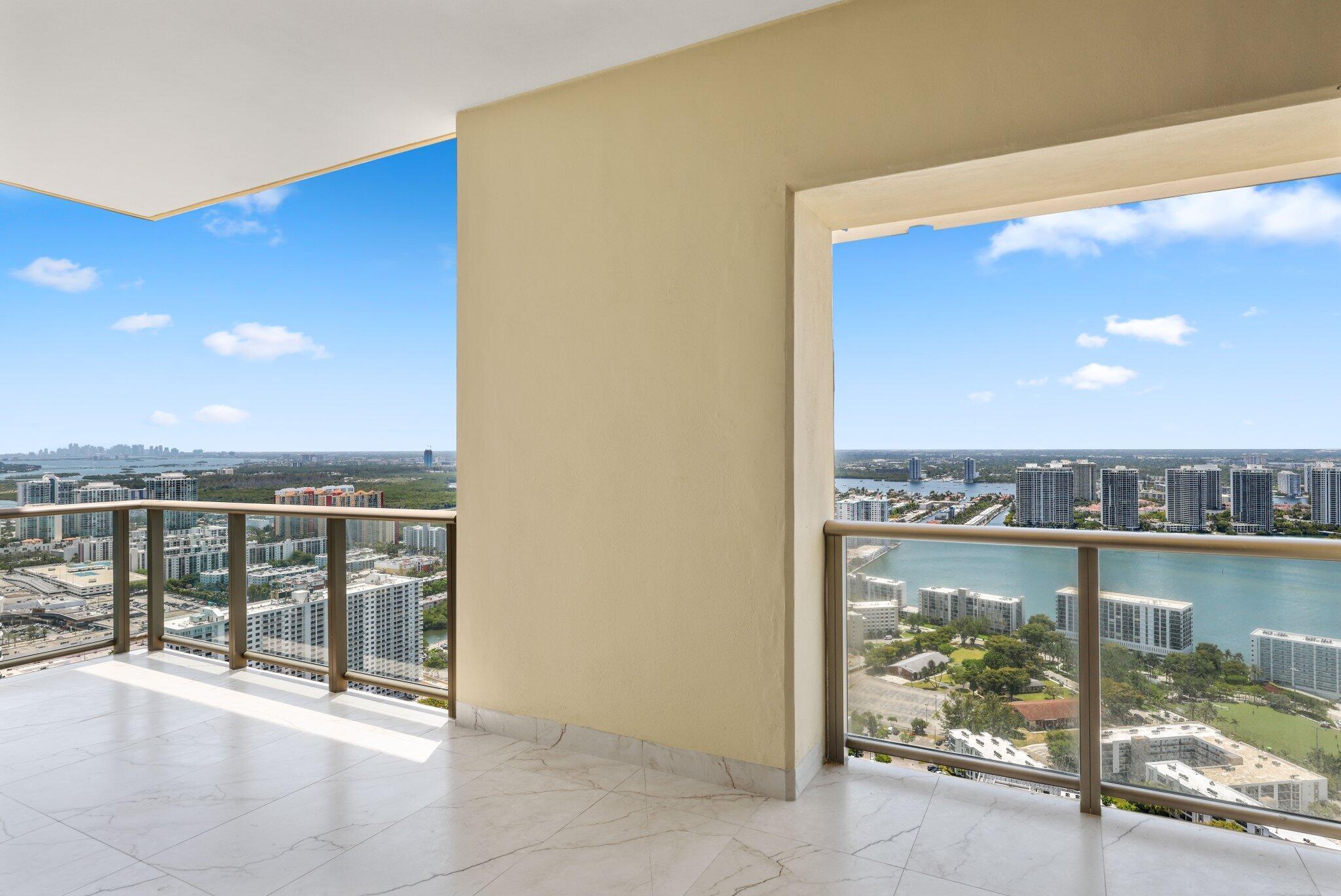 image Mansions At Acqualina86
