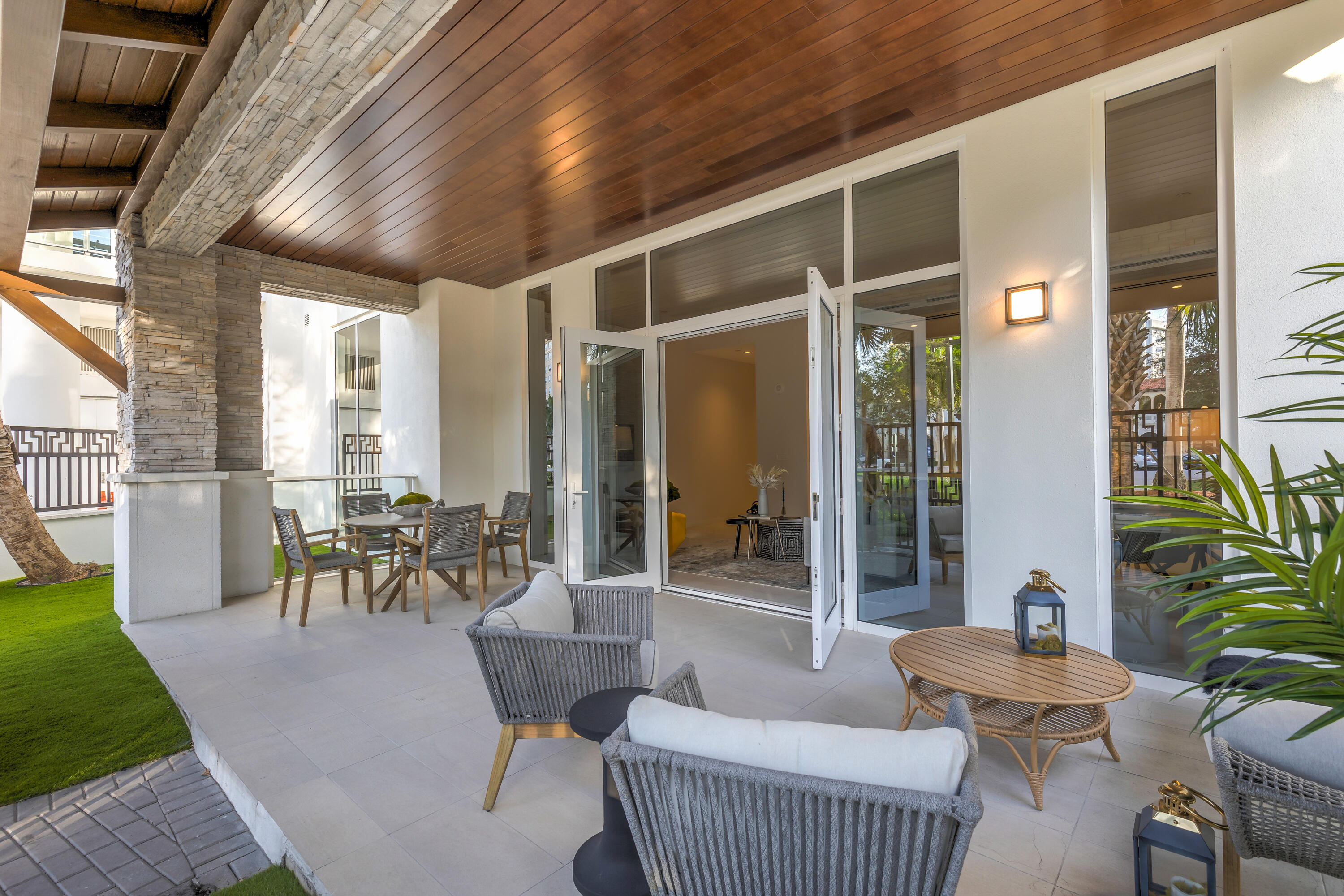 200 SE Mizner #106 Boca Raton, FL 33432