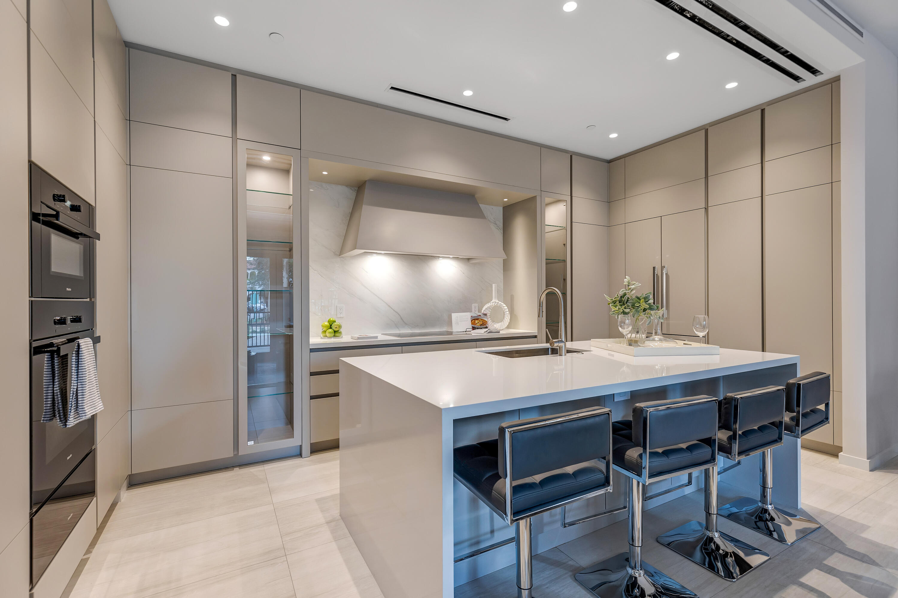 200 SE Mizner #106 Boca Raton, FL 33432