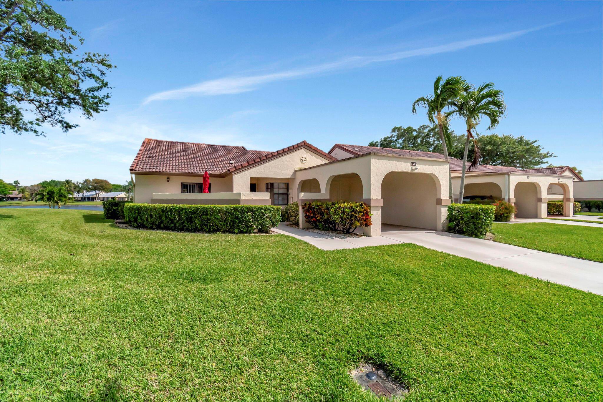 5531 Parkwalk Cir