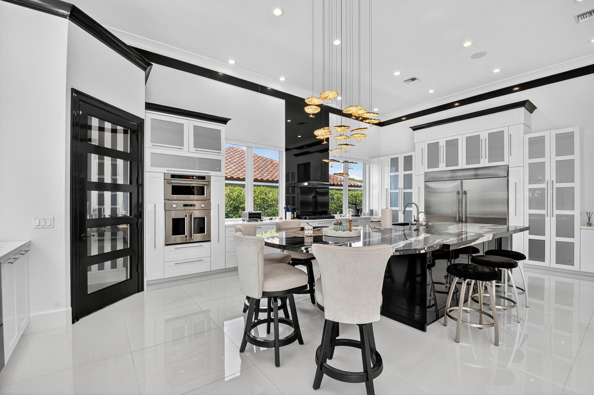 11938 N Lake Dr Boynton Beach, FL 33436