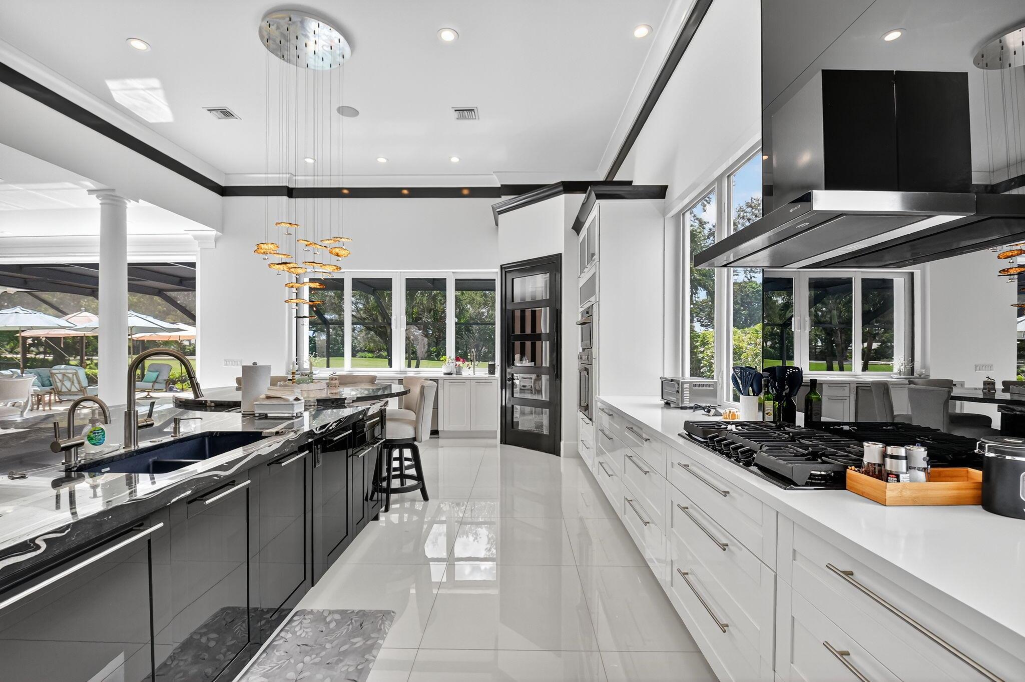 11938 N Lake Dr Boynton Beach, FL 33436