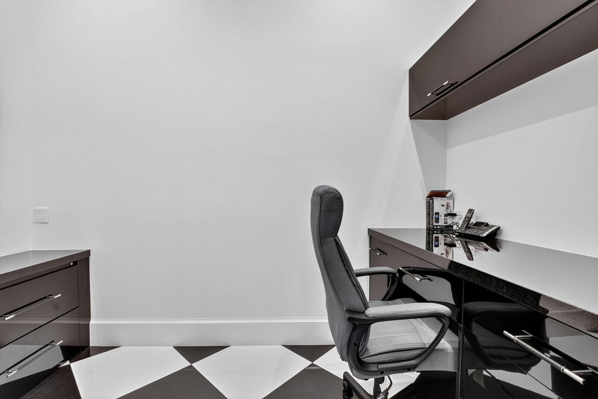 11938 N Lake Dr Boynton Beach, FL 33436