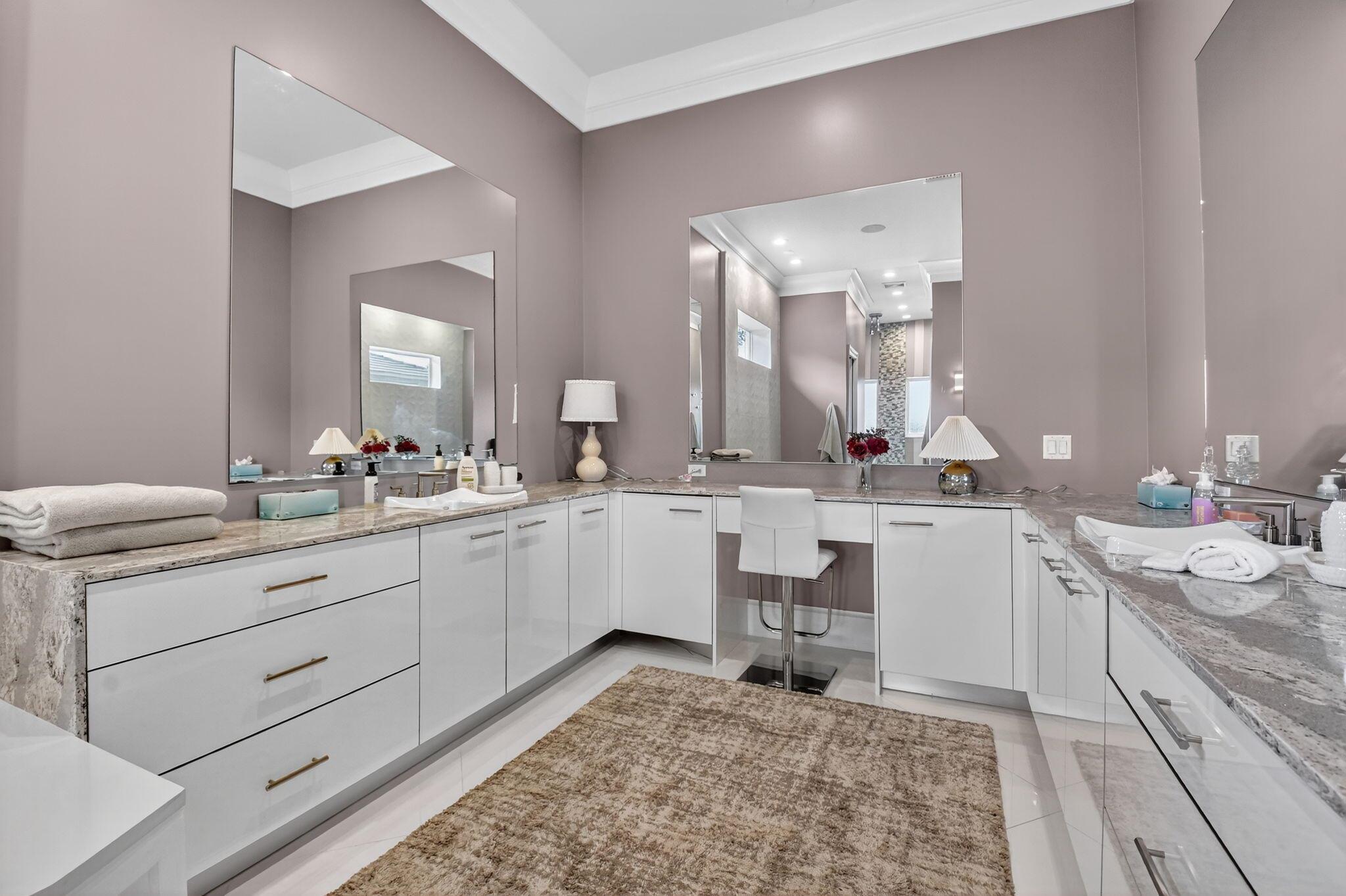 11938 N Lake Dr Boynton Beach, FL 33436