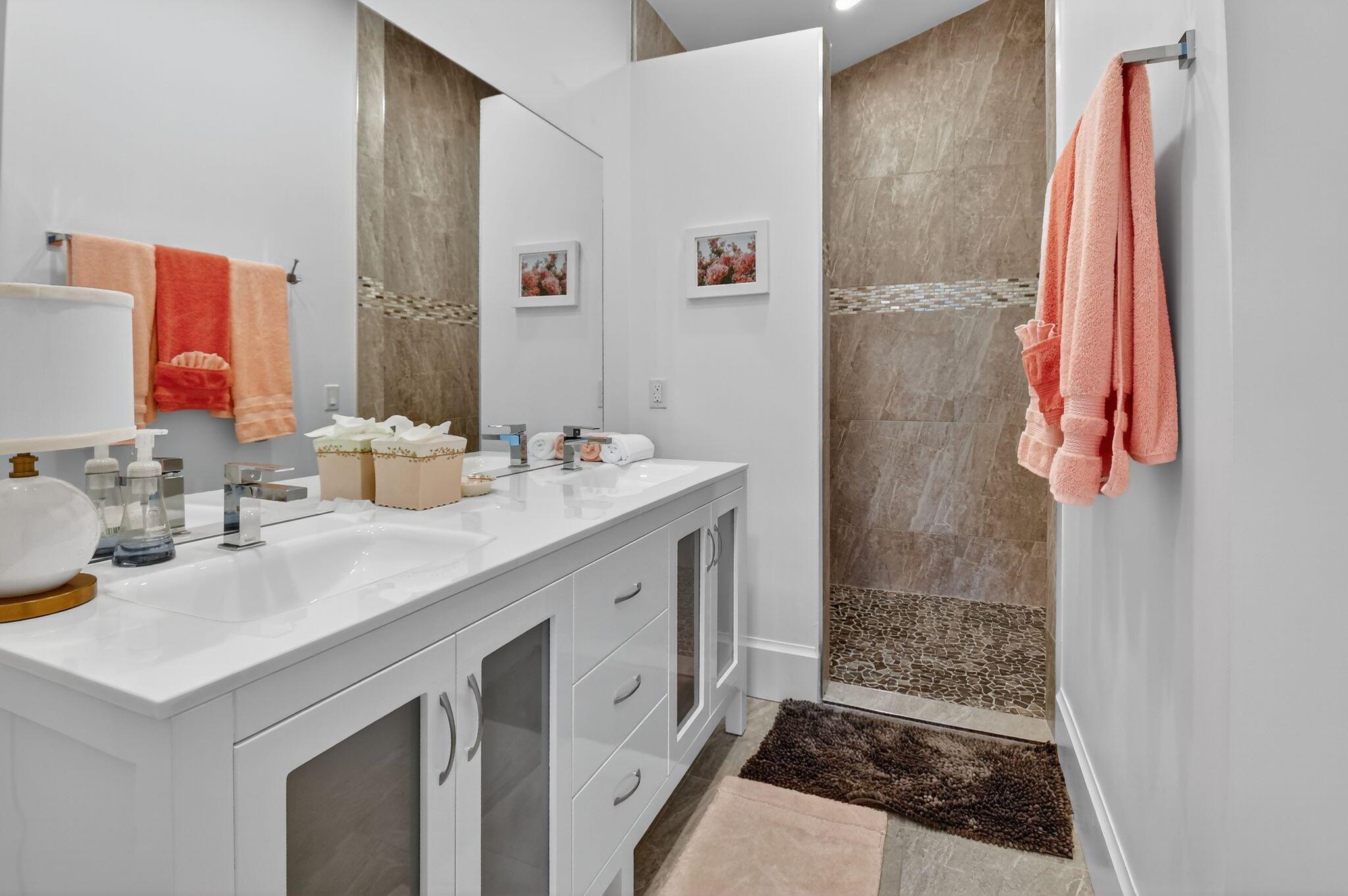 11938 N Lake Dr Boynton Beach, FL 33436