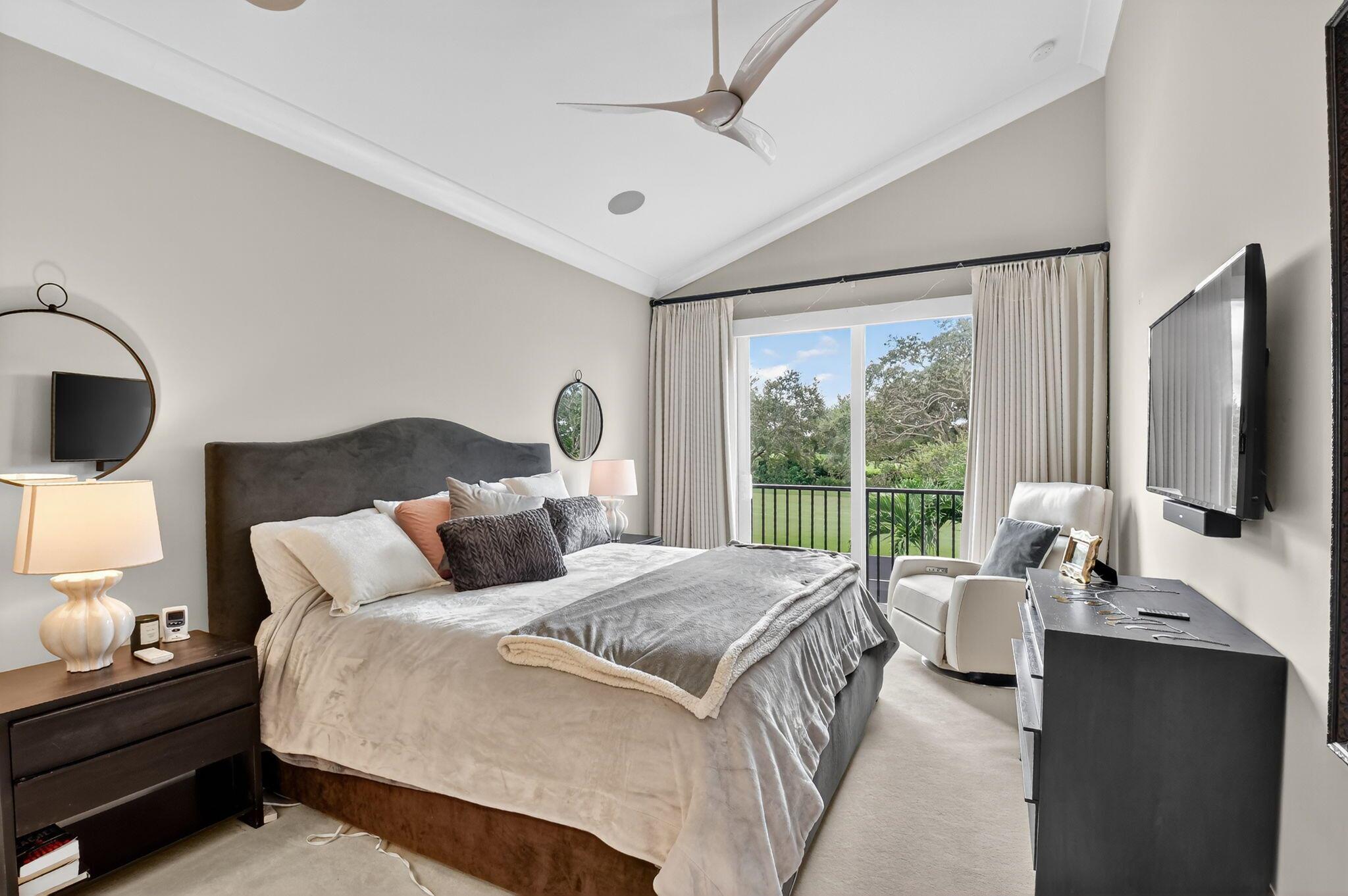 11938 N Lake Dr Boynton Beach, FL 33436