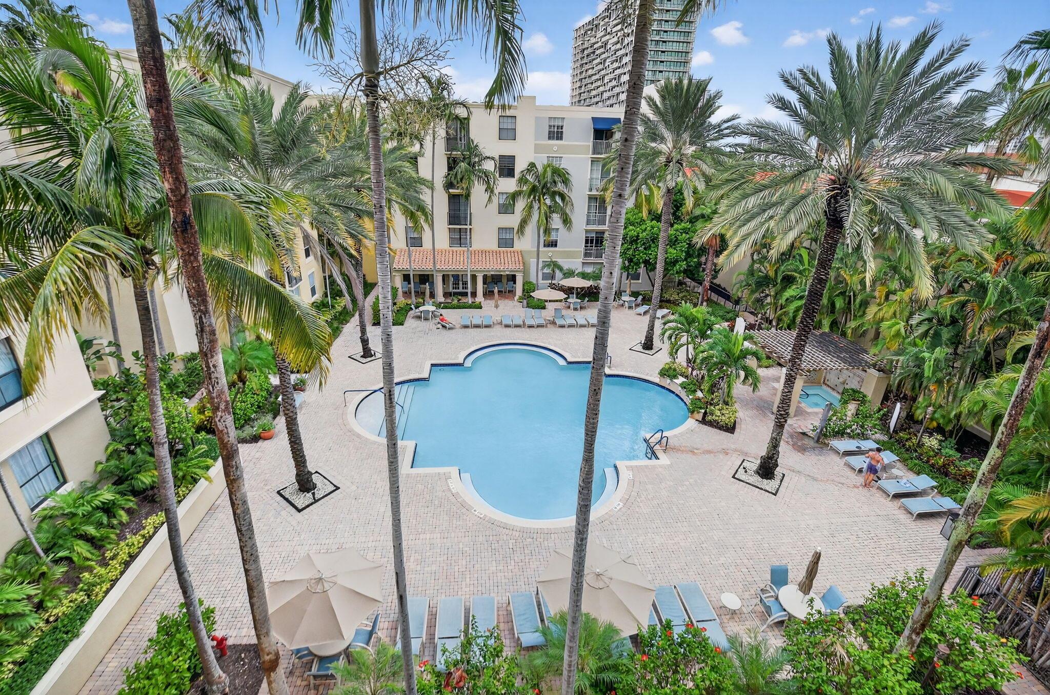 780 S Sapodilla Ave #410