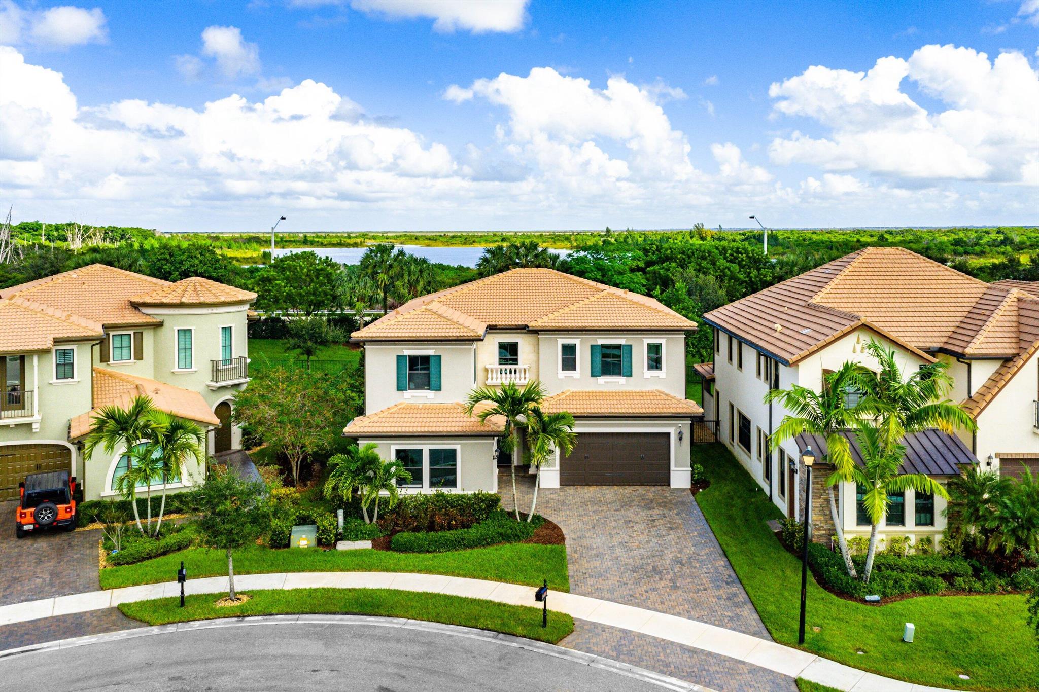 11645 Solstice Cir