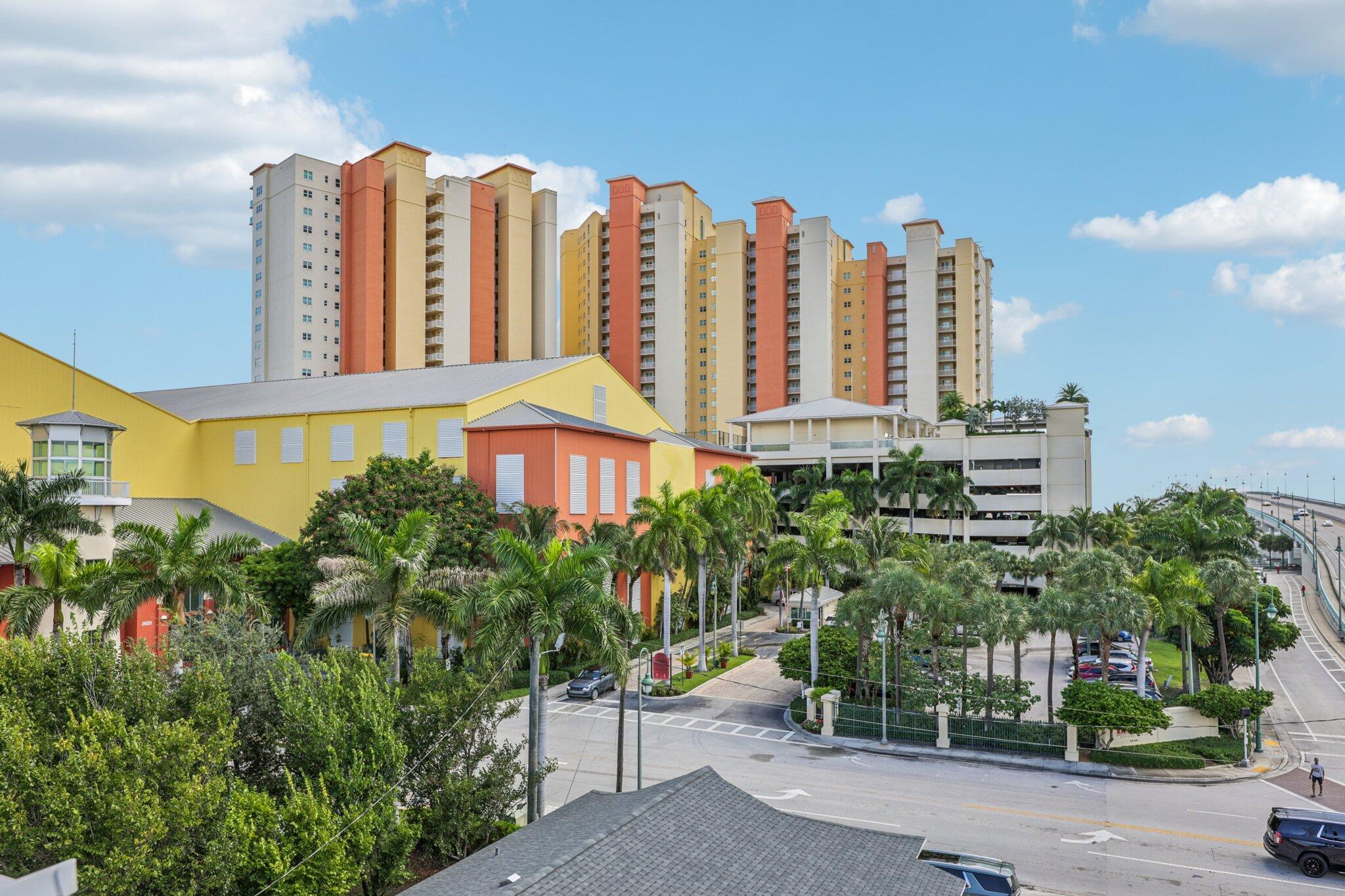 2640 Lake Shr #2008 Riviera Beach, FL 33404