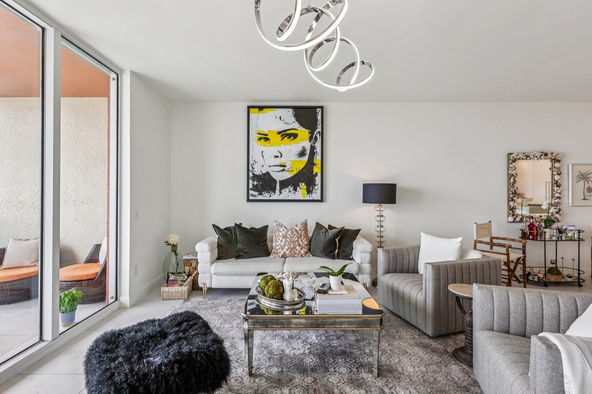 2640 Lake Shr #2008 Riviera Beach, FL 33404