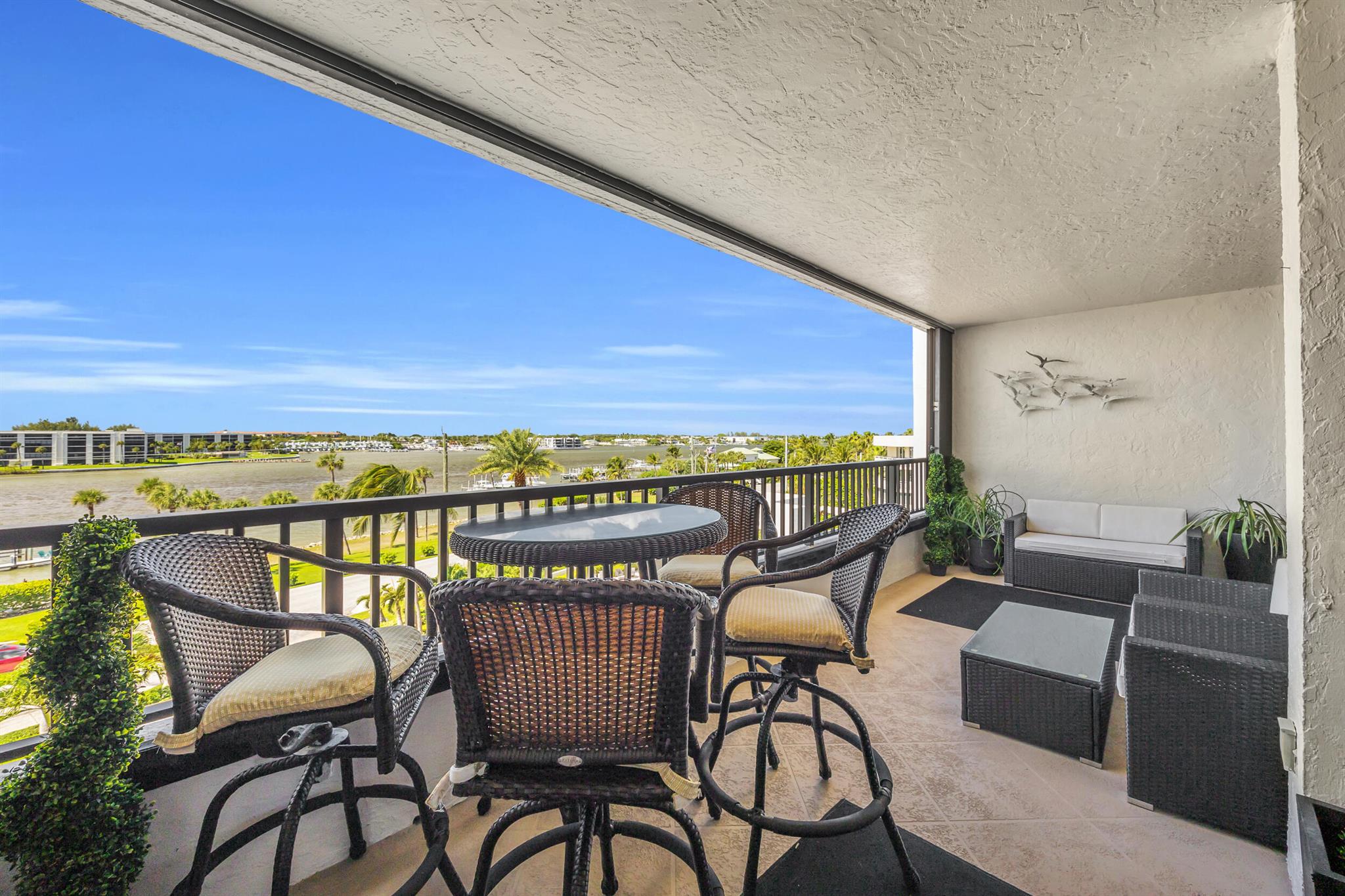 19900 Beach Rd #503 Jupiter, FL 33469