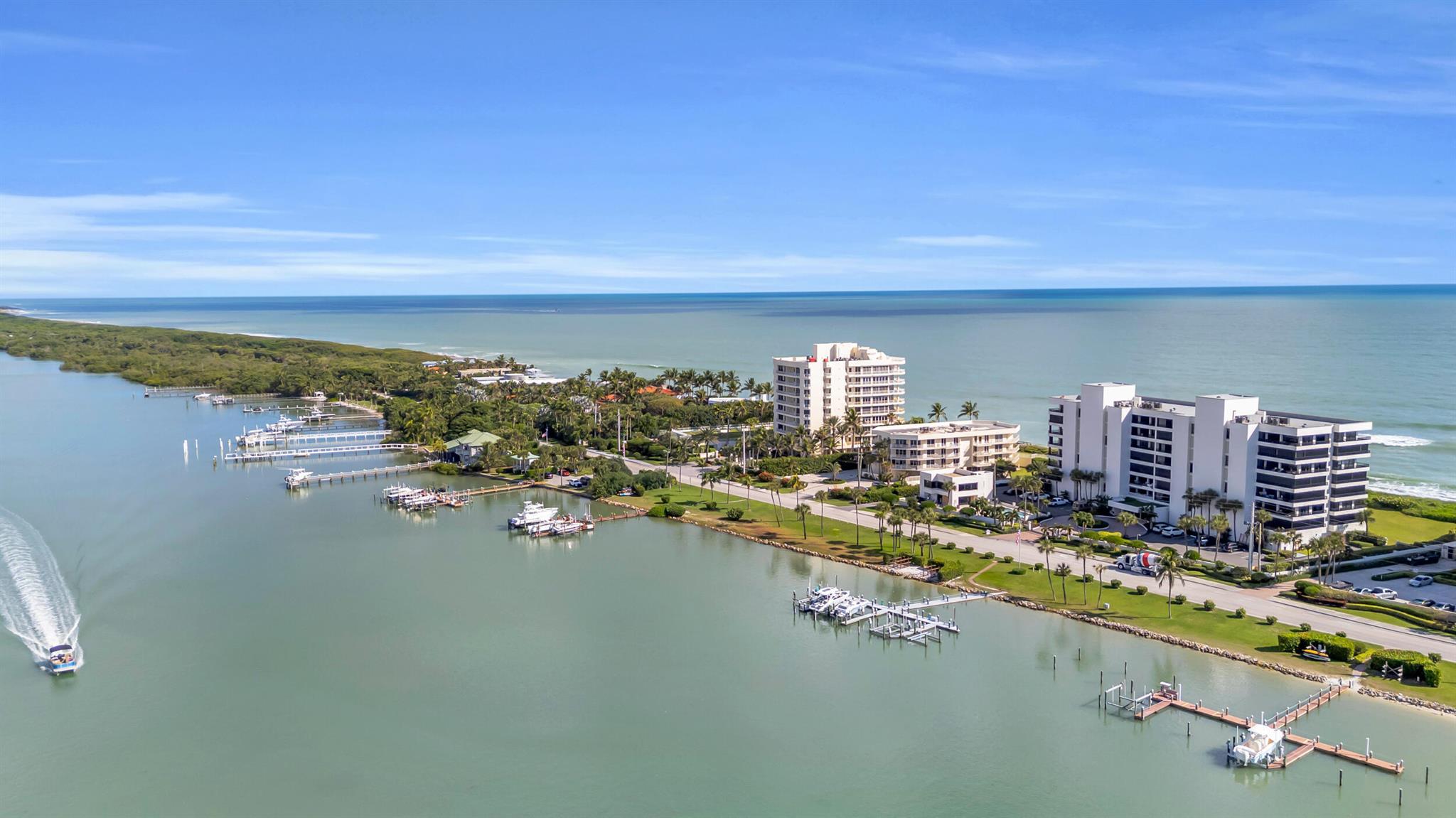 19900 Beach Rd #503 Jupiter, FL 33469