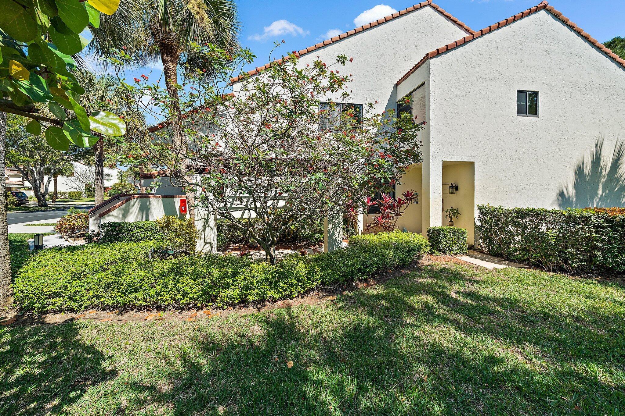 401 Sea Oats Dr #D Juno Beach, FL 33408