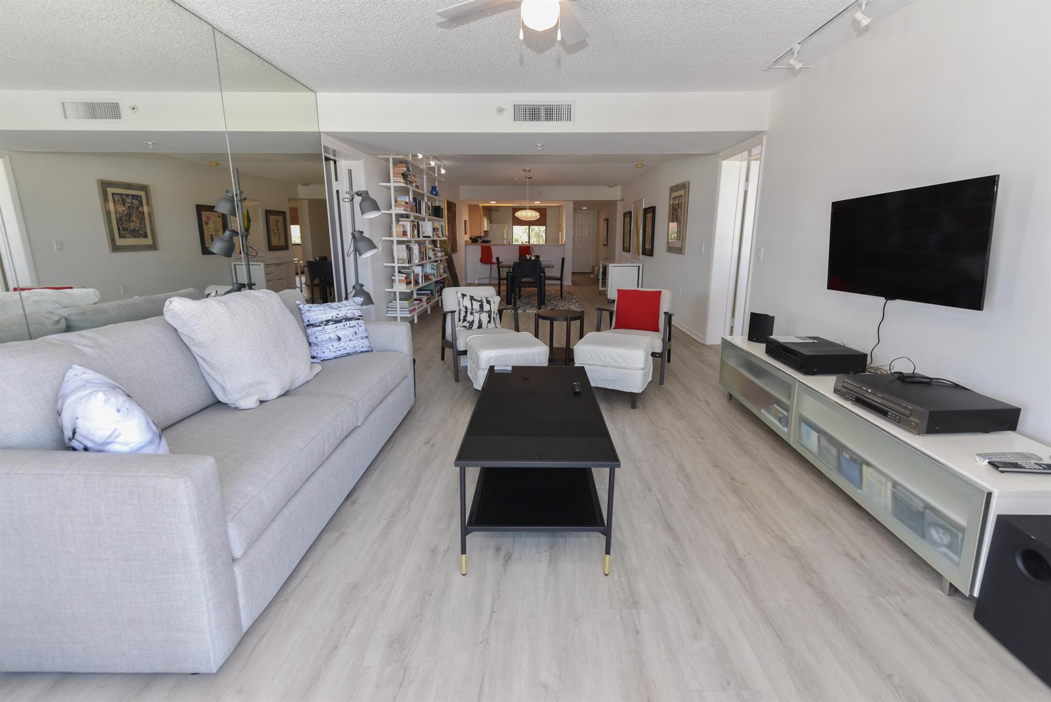 2401 Marina Isle Way #405 Jupiter, FL 33477