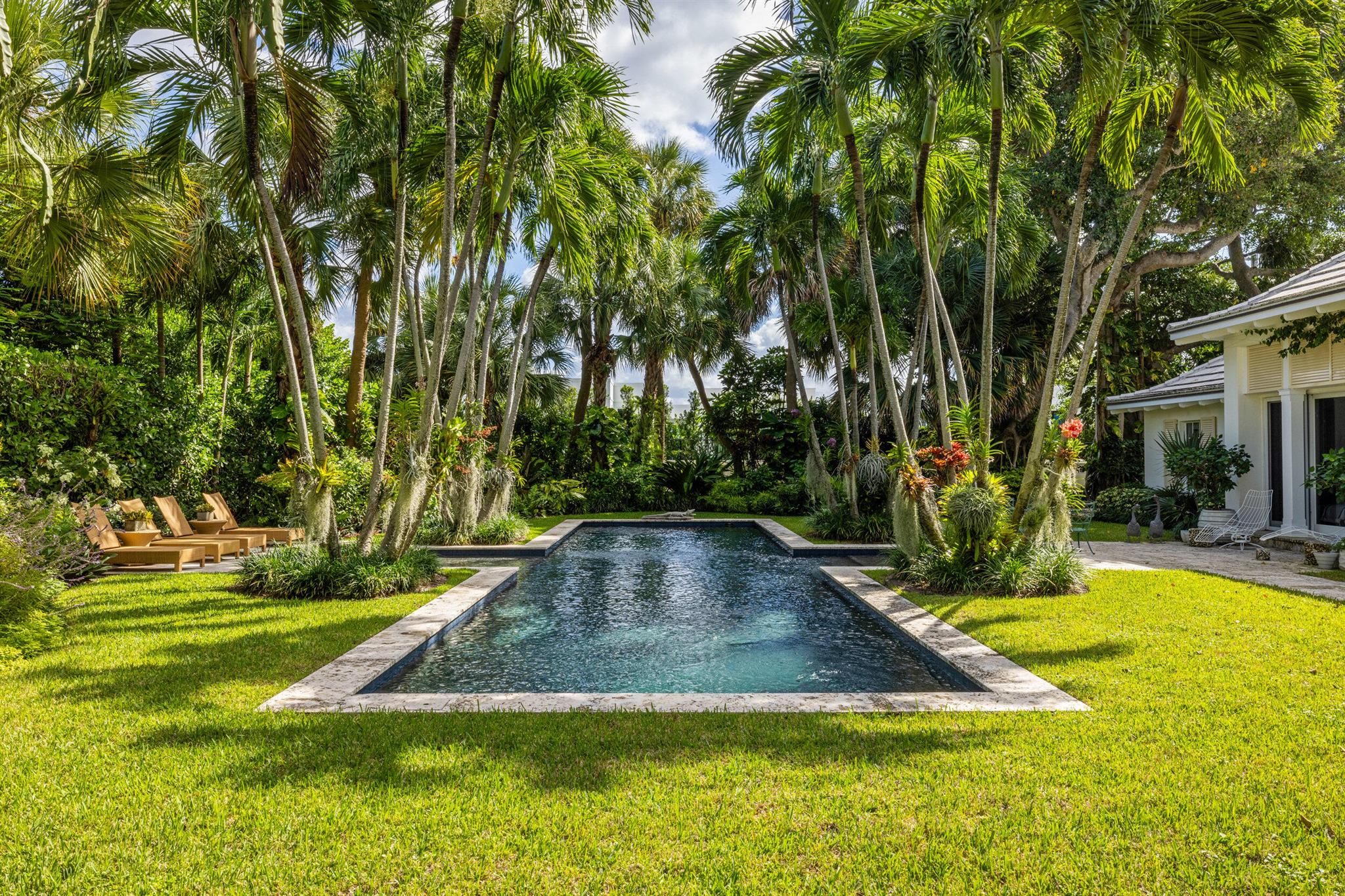 50 Rutland Blvd West Palm Beach, FL 33405