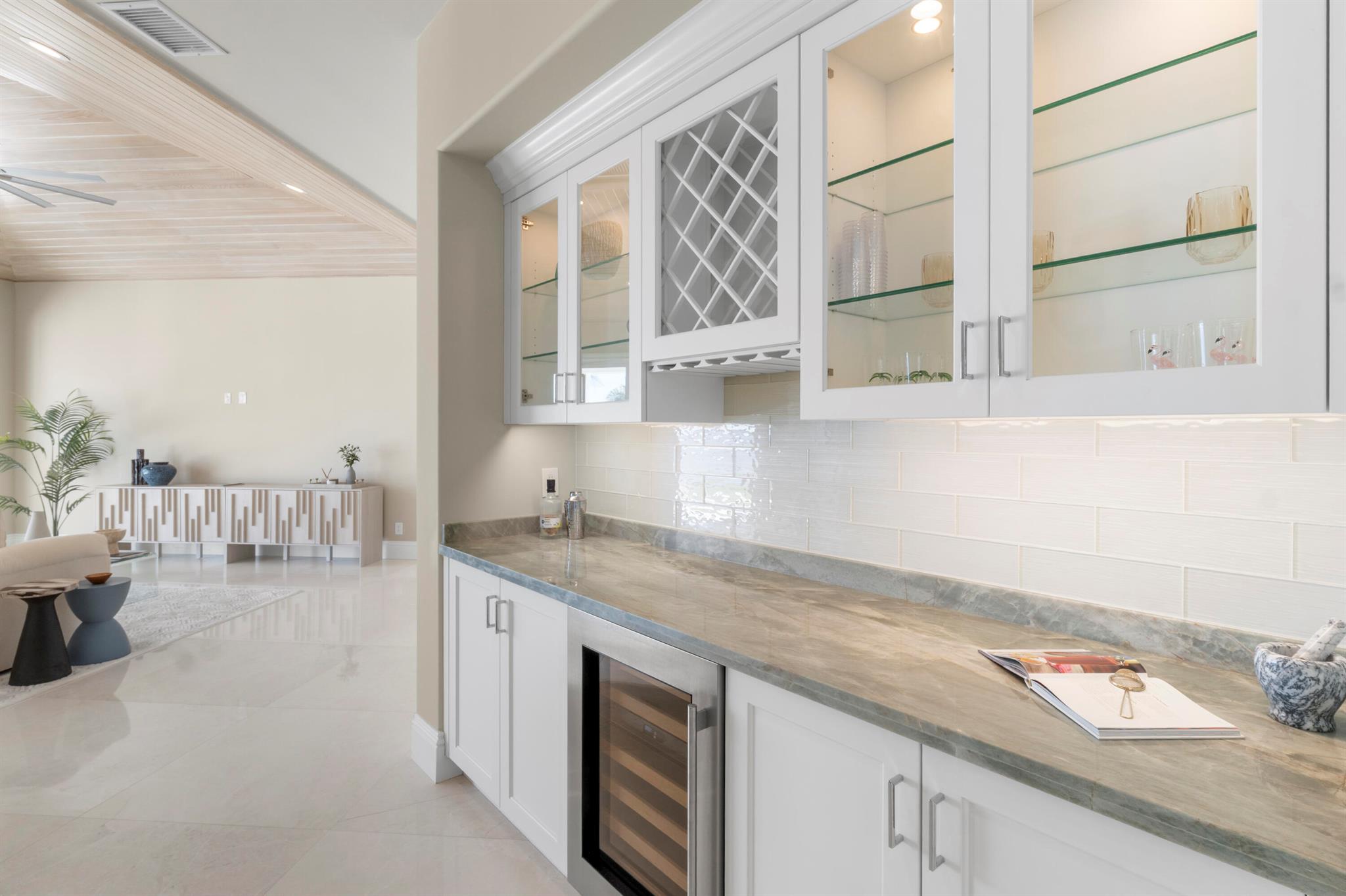 526 Point Ln Vero Beach, FL 32963