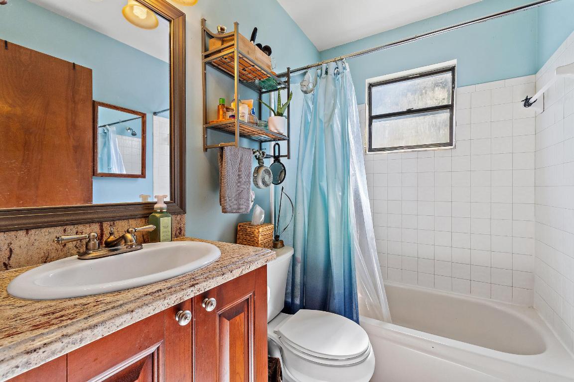 10390 Sandy Run Jupiter, FL 33478