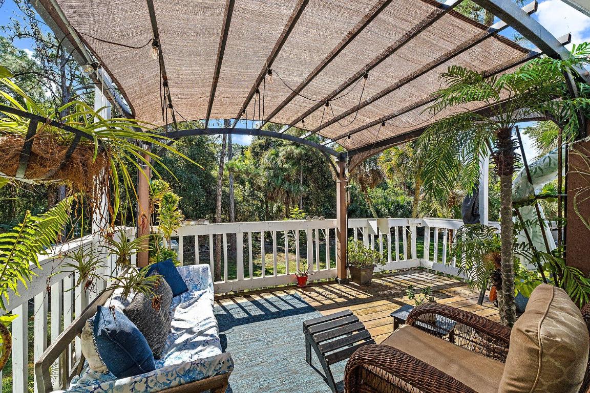 10390 Sandy Run Jupiter, FL 33478