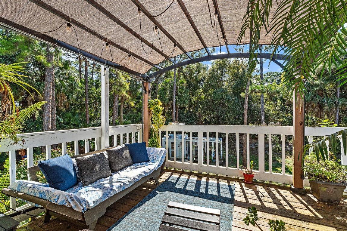 10390 Sandy Run Jupiter, FL 33478