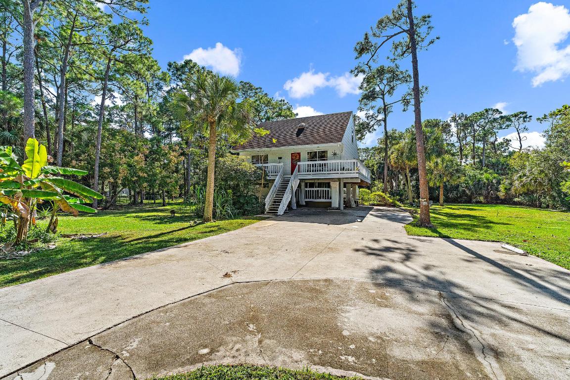 10390 Sandy Run Jupiter, FL 33478