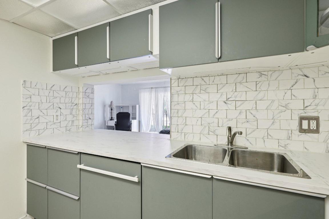 3909 N Ocean Blvd #115 Fort Lauderdale, FL 33308