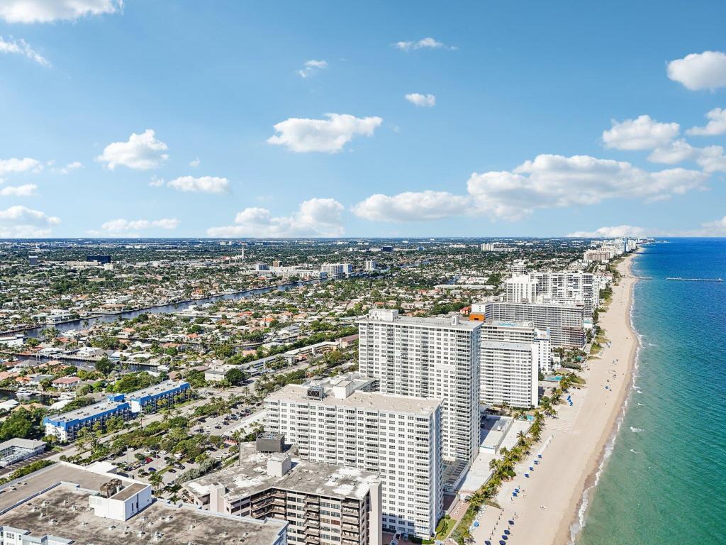 3909 N Ocean Blvd #115 Fort Lauderdale, FL 33308