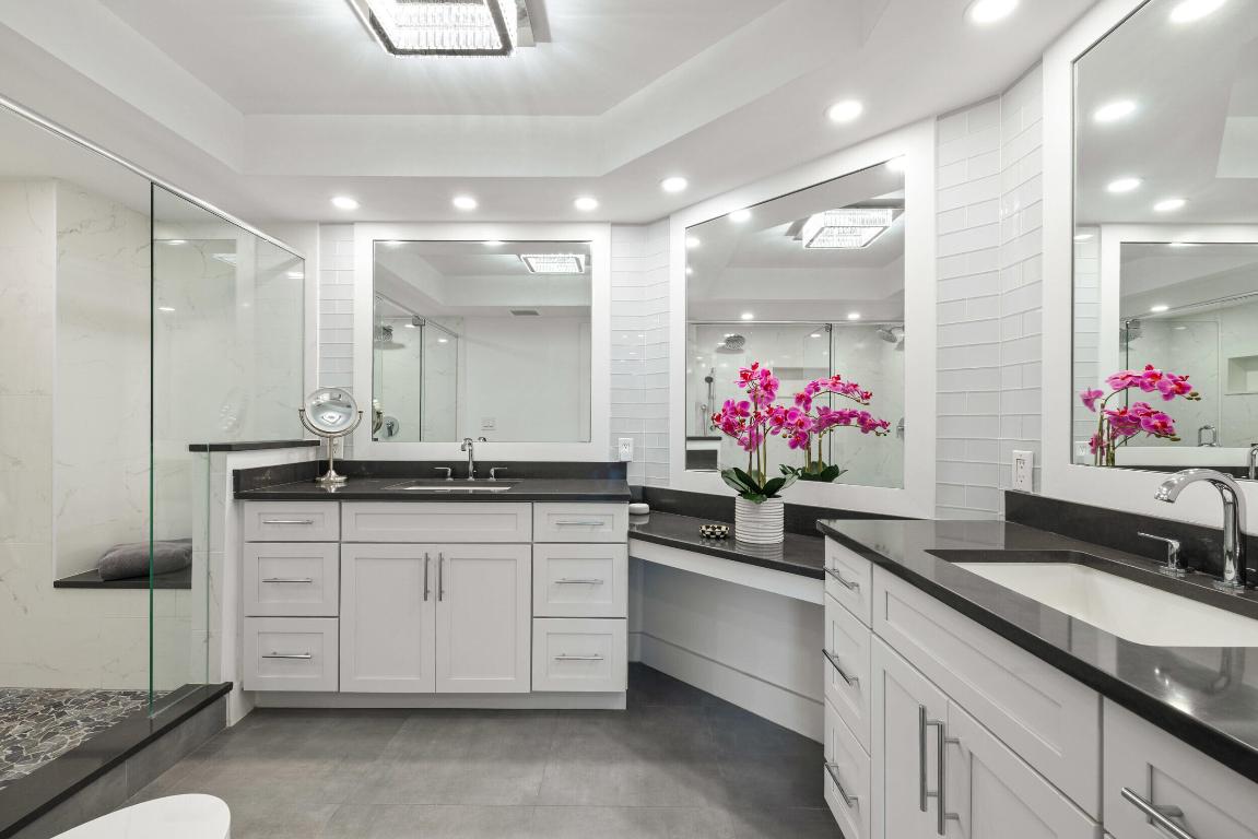 2778 S Ocean Blvd #203s Palm Beach, FL 33480