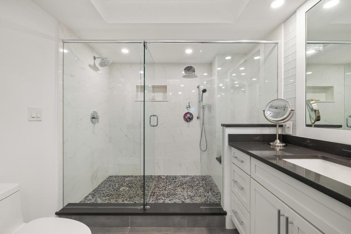 2778 S Ocean Blvd #203s Palm Beach, FL 33480