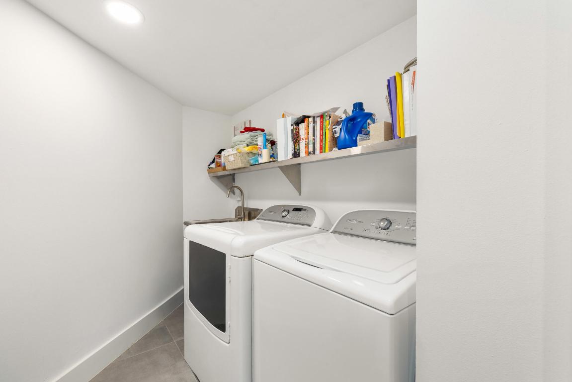 2778 S Ocean Blvd #203s Palm Beach, FL 33480