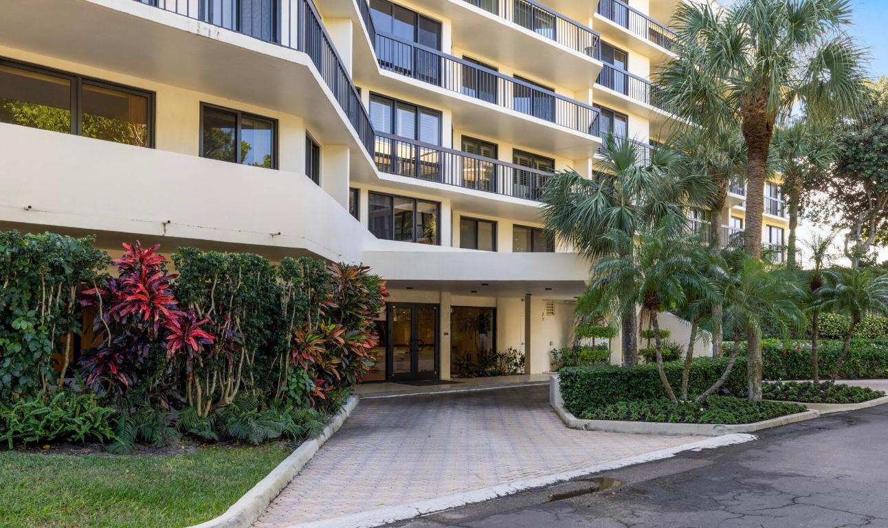 2778 S Ocean Blvd #203s Palm Beach, FL 33480
