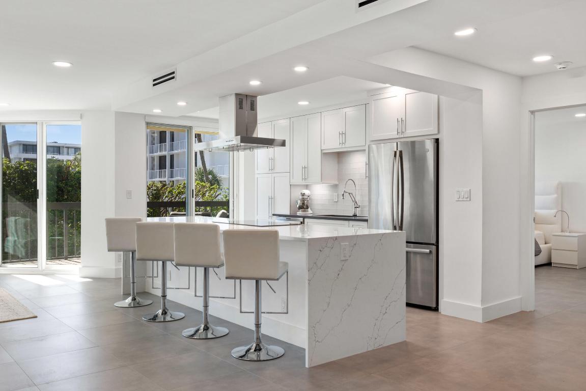 2778 S Ocean Blvd #203s Palm Beach, FL 33480