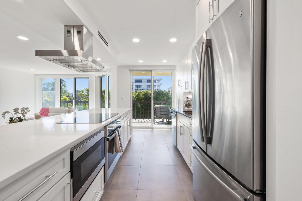 2778 S Ocean Blvd #203s Palm Beach, FL 33480