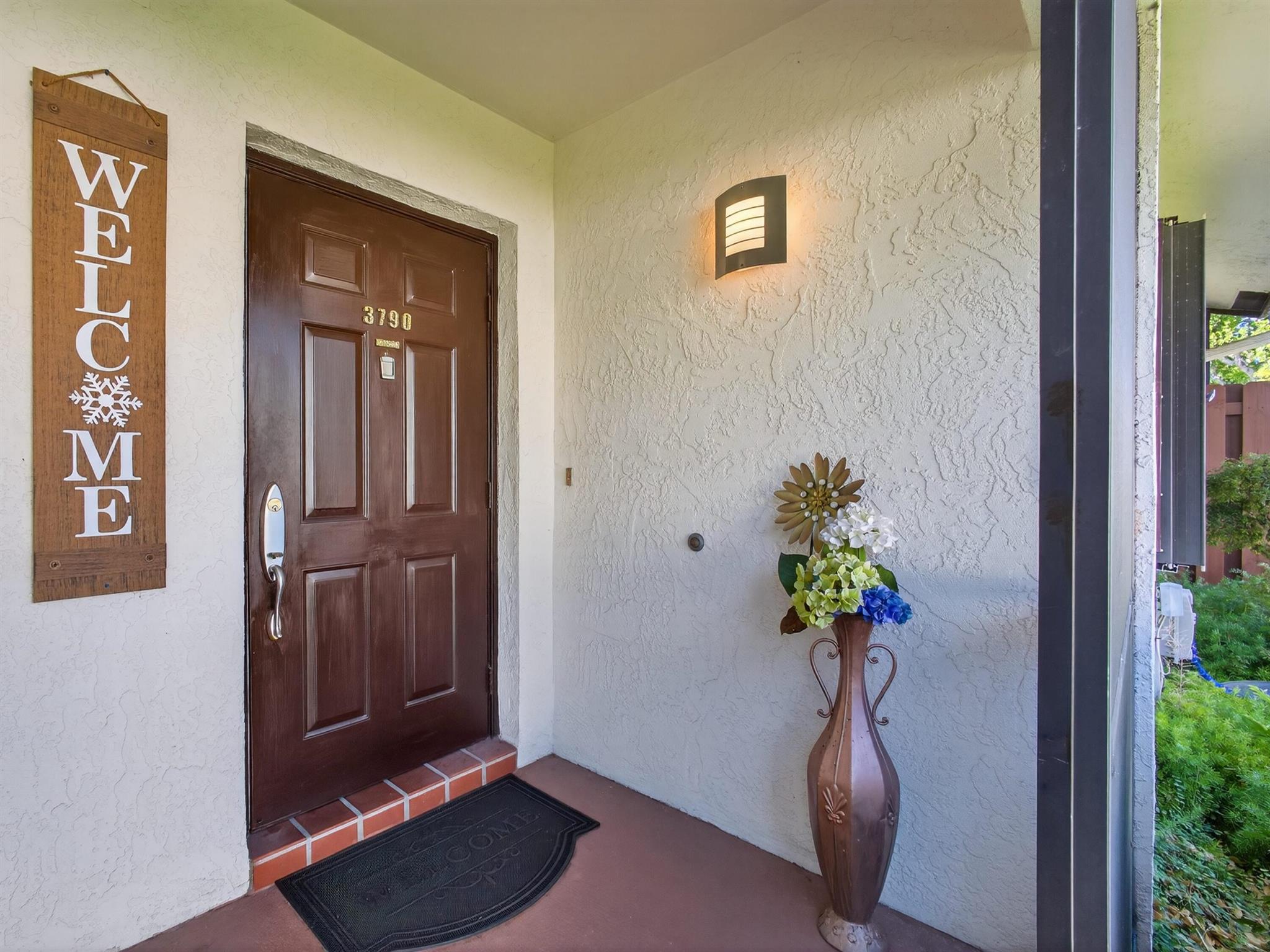 3790 Silver Lace Ln Boynton Beach, FL 33436