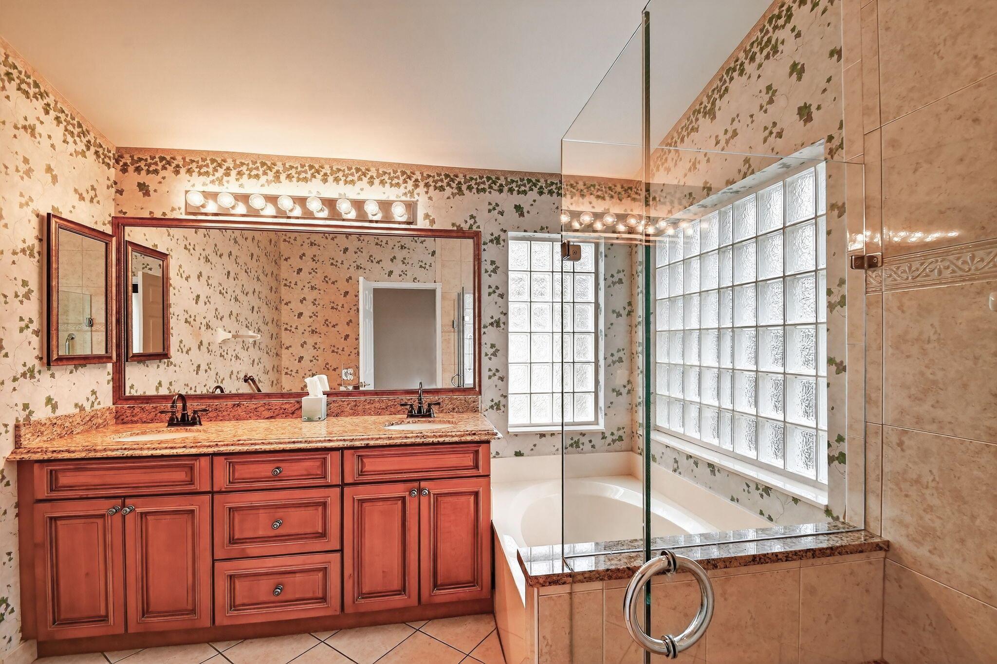 6568 Malta Dr Boynton Beach, FL 33437